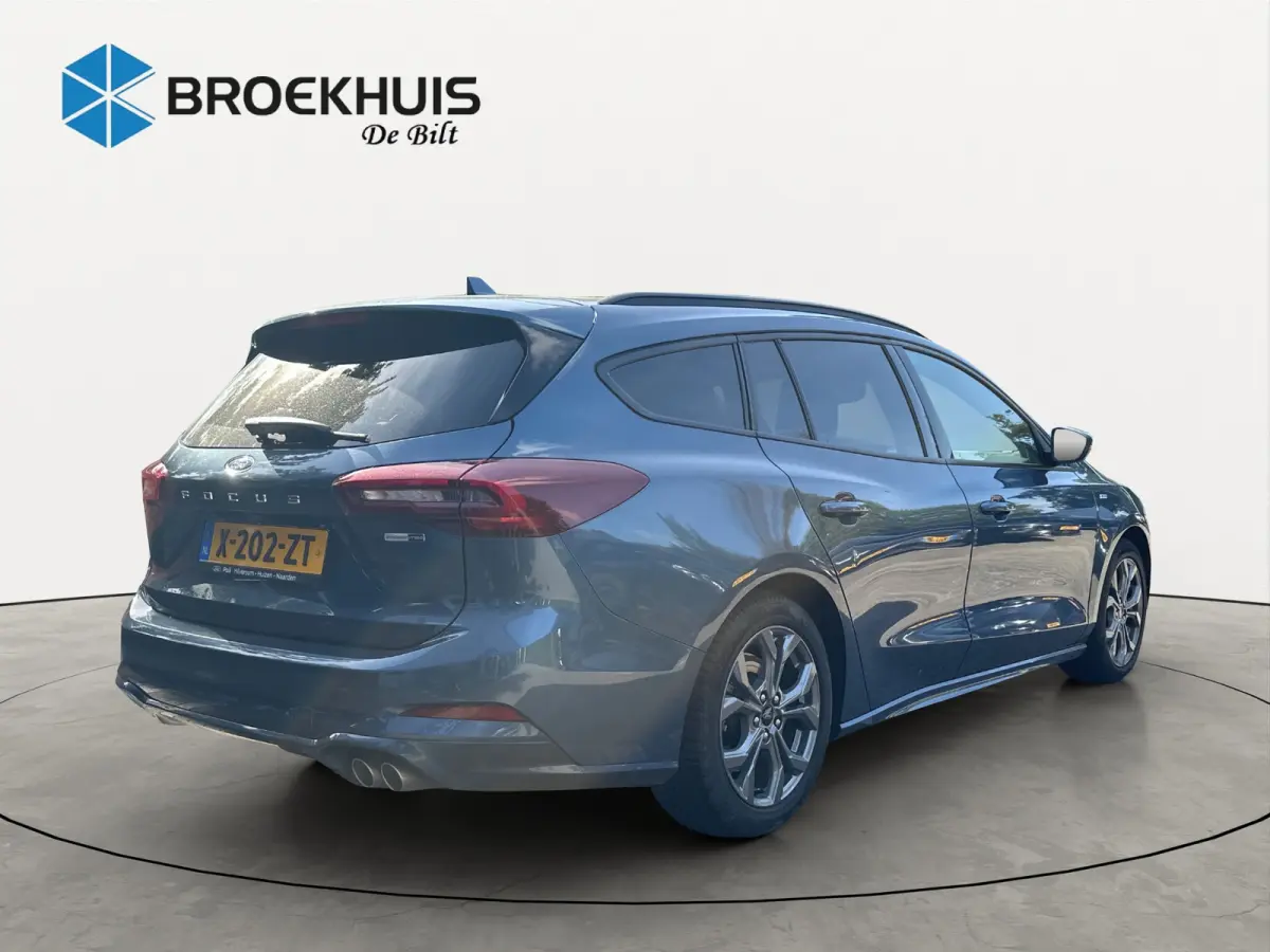1.0EB Hybrid ST Line X | ADAPTIVE CRUISE | CAMERA | DODE HOEK | WINTERPACK | PARK SENS V+A | LANE ASSIST | NAVI | CLIMA