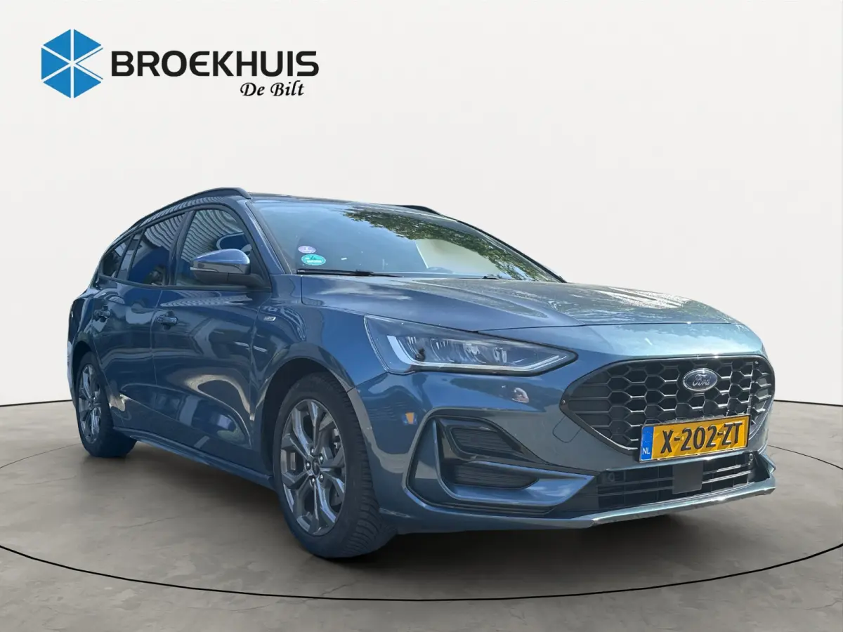 1.0EB Hybrid ST Line X | ADAPTIVE CRUISE | CAMERA | DODE HOEK | WINTERPACK | PARK SENS V+A | LANE ASSIST | NAVI | CLIMA