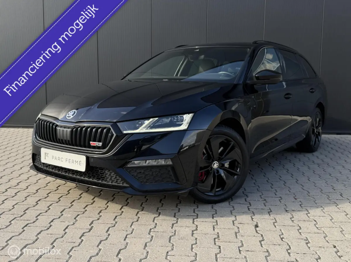 1.4 TSI RS PHEV/Virtual/ACC/Alcantara/Memory/Carplay