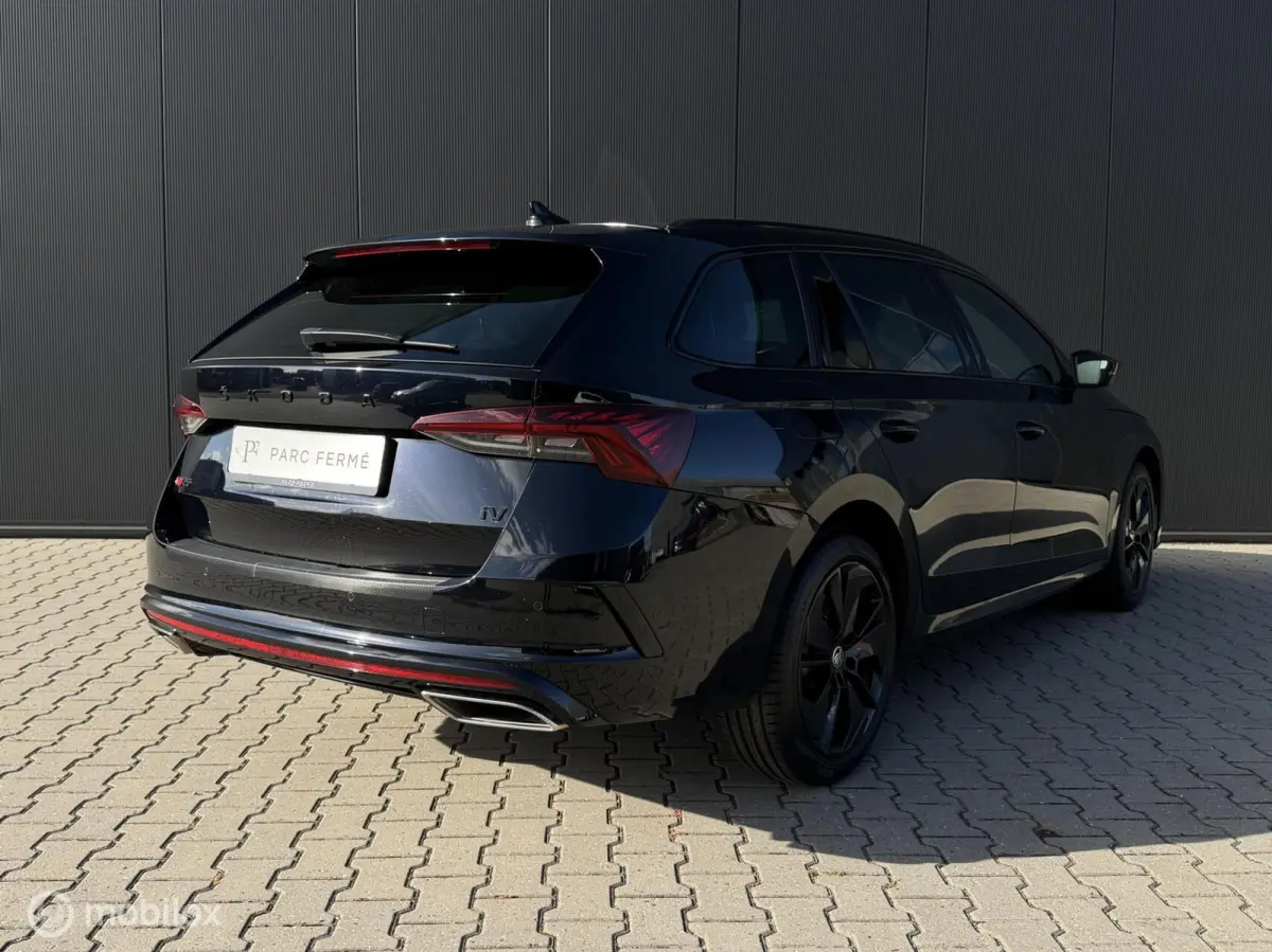1.4 TSI RS PHEV/Virtual/ACC/Alcantara/Memory/Carplay