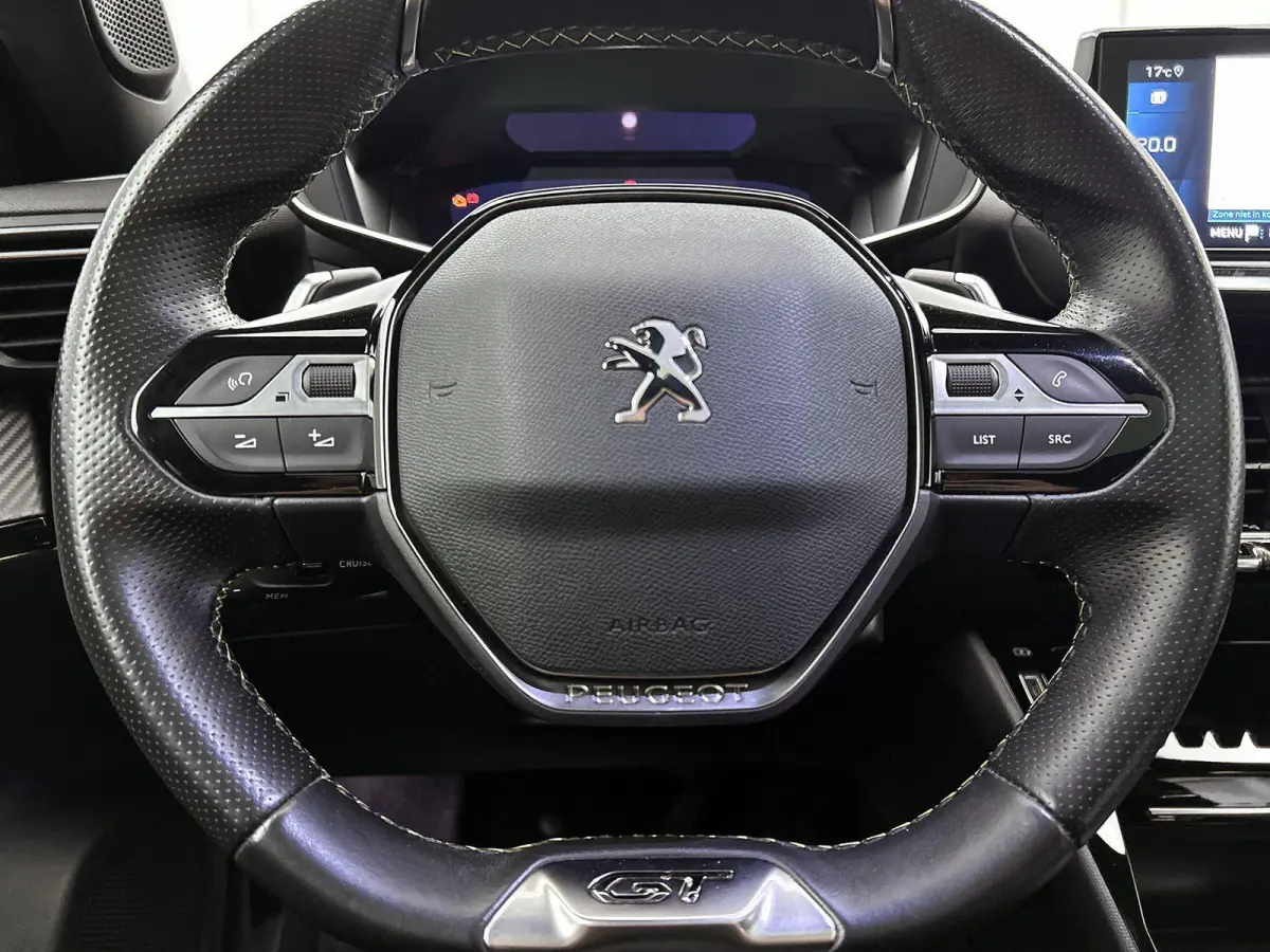 1.2 130pk GT-Line Automaat | Trekhaak | Navigatie | Adaptieve Cruise Control | Camera | Dodehoekdetectie | Climate Control | LED | 17"LMV |