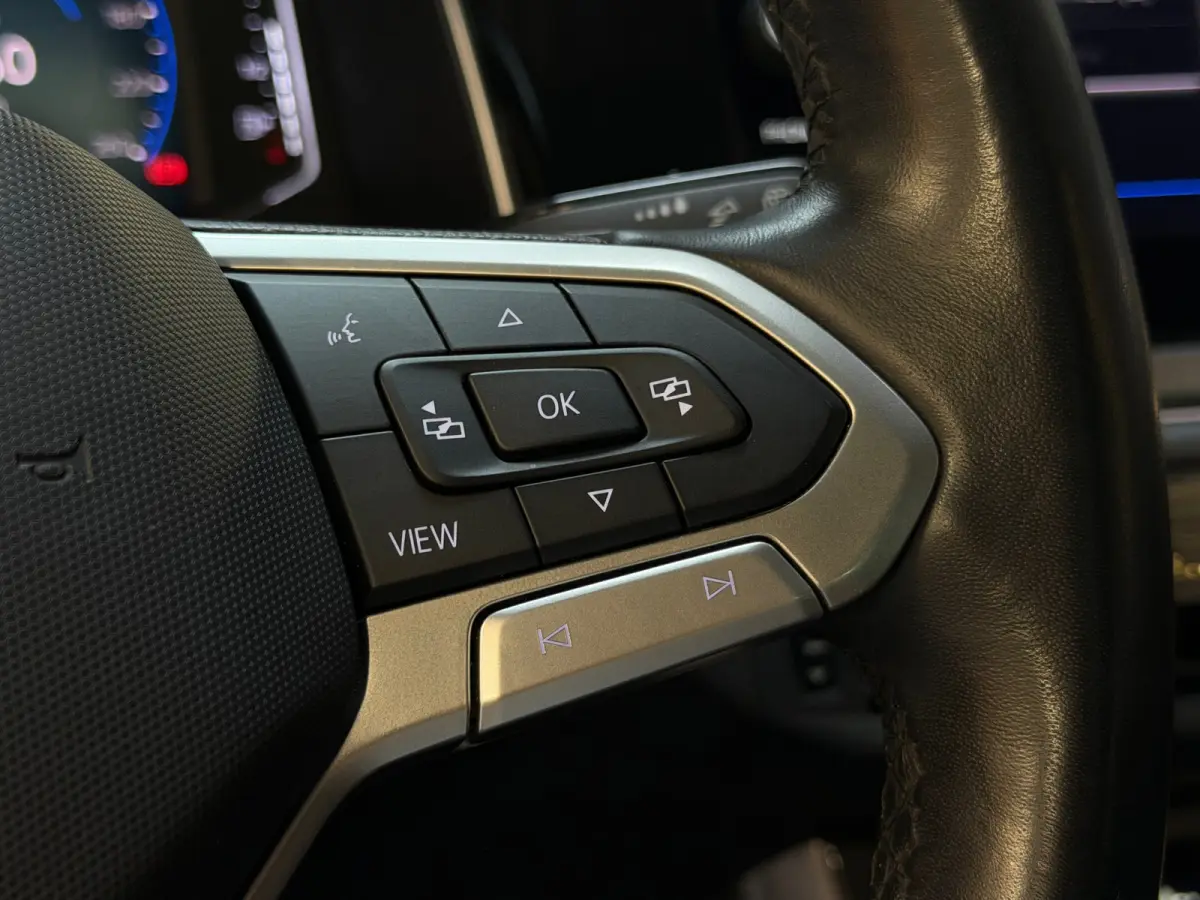 1.0 TSI |PANO|IQ LIGHT|KEYLESS|DODEHOEK|ACC|CAMERA|CARPLAY|2022|TREKHAAK|