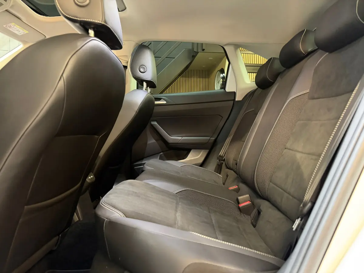 1.0 TSI |PANO|IQ LIGHT|KEYLESS|DODEHOEK|ACC|CAMERA|CARPLAY|2022|TREKHAAK|
