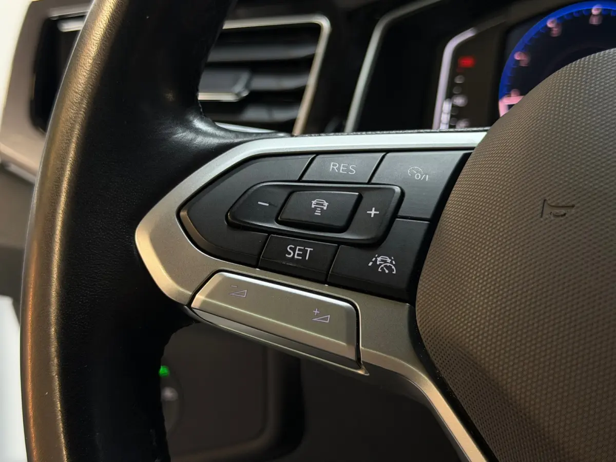 1.0 TSI |PANO|IQ LIGHT|KEYLESS|DODEHOEK|ACC|CAMERA|CARPLAY|2022|TREKHAAK|