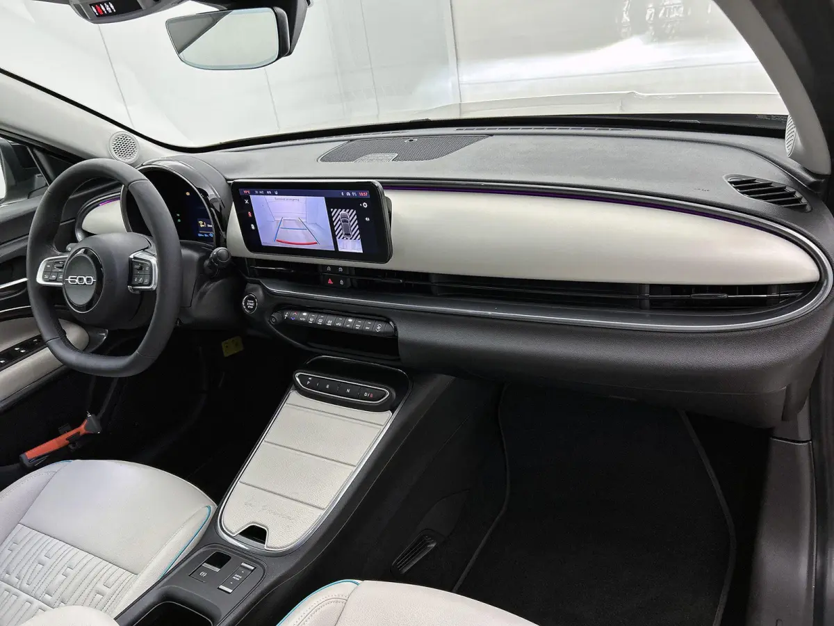 156pk La Prima 54 kWh Automaat | 3 Fase | Elektrische Achterklep | Elektrische Bestuurdersstoel met Massage | Navigatie | Climate Control | Adaptieve Cruise Control | 18" LMV | Achteruitrijc