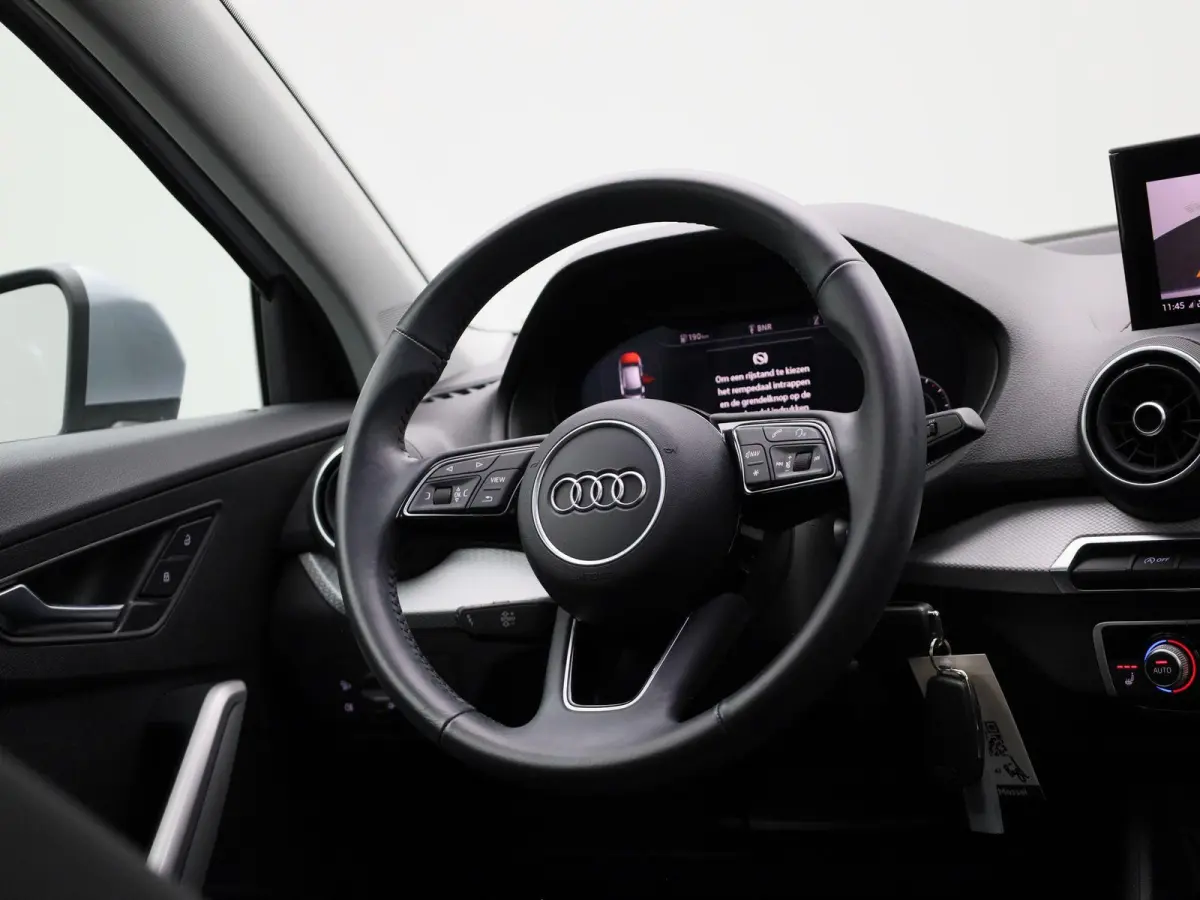 35 TFSI S edition 150 PK | S-line | Navigatie | Panoramadak | Camera | Parkeersensoren | Stoelverwarming | Elektrische Achterklep | Lichtmetalen velgen |