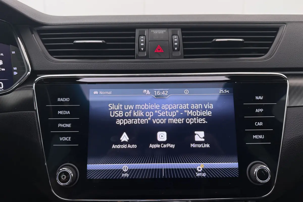 218 PK PHEV Aut. Sportline Pano-Dak Adapt. Cruise Trekhaak