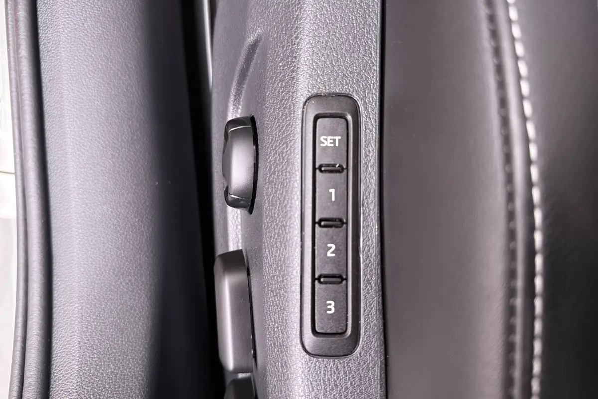 218 PK PHEV Aut. Sportline Pano-Dak Adapt. Cruise Trekhaak