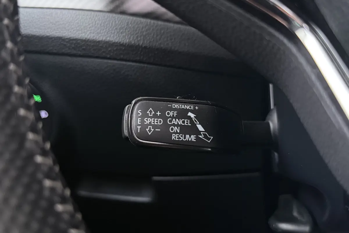 218 PK PHEV Aut. Sportline Pano-Dak Adapt. Cruise Trekhaak