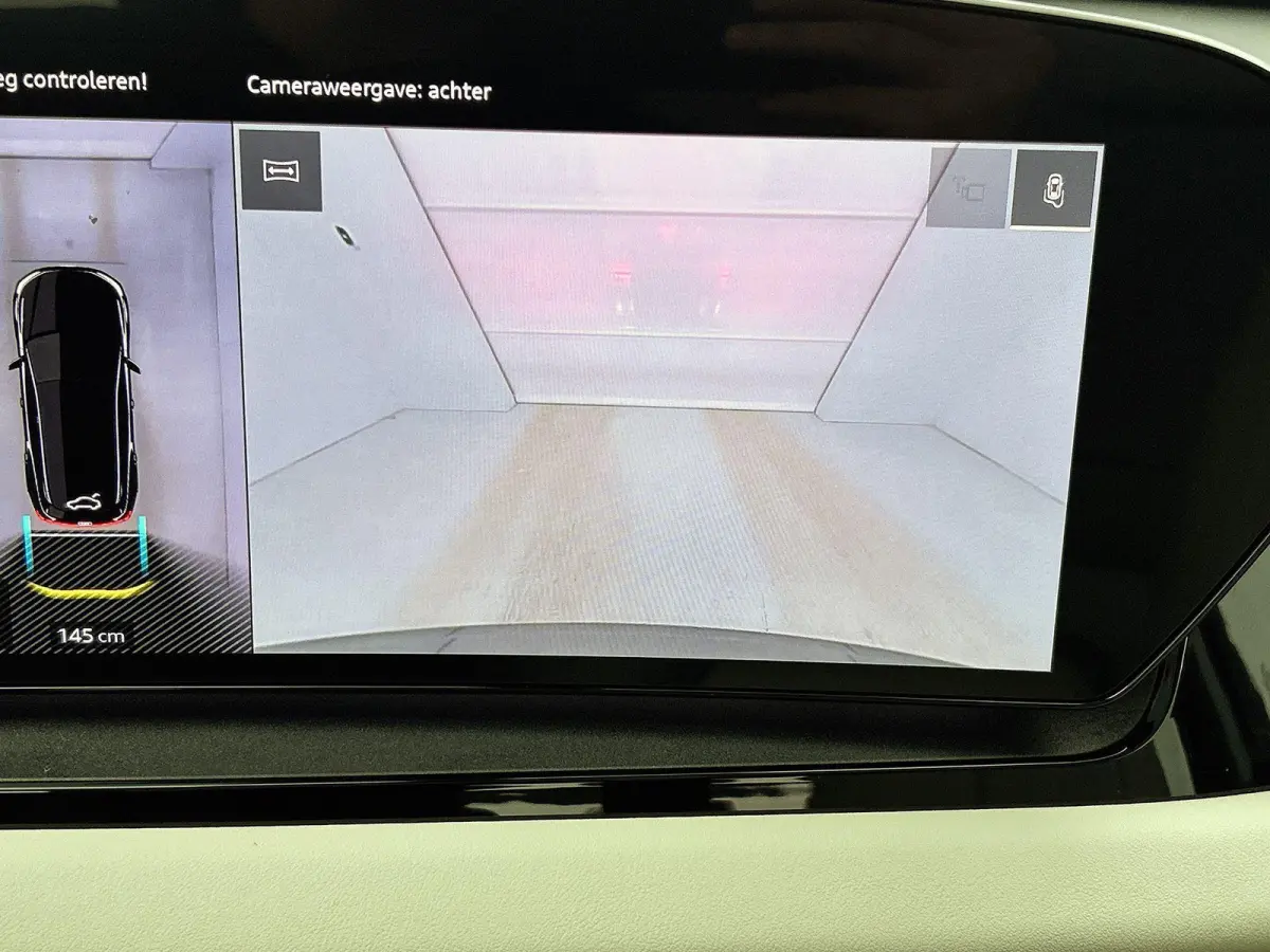 Advanced edition performance 100 kWh | Automaat | Navigatie | 360 Camera | Panoramadak | Stoelverwarming | LED Matrix |