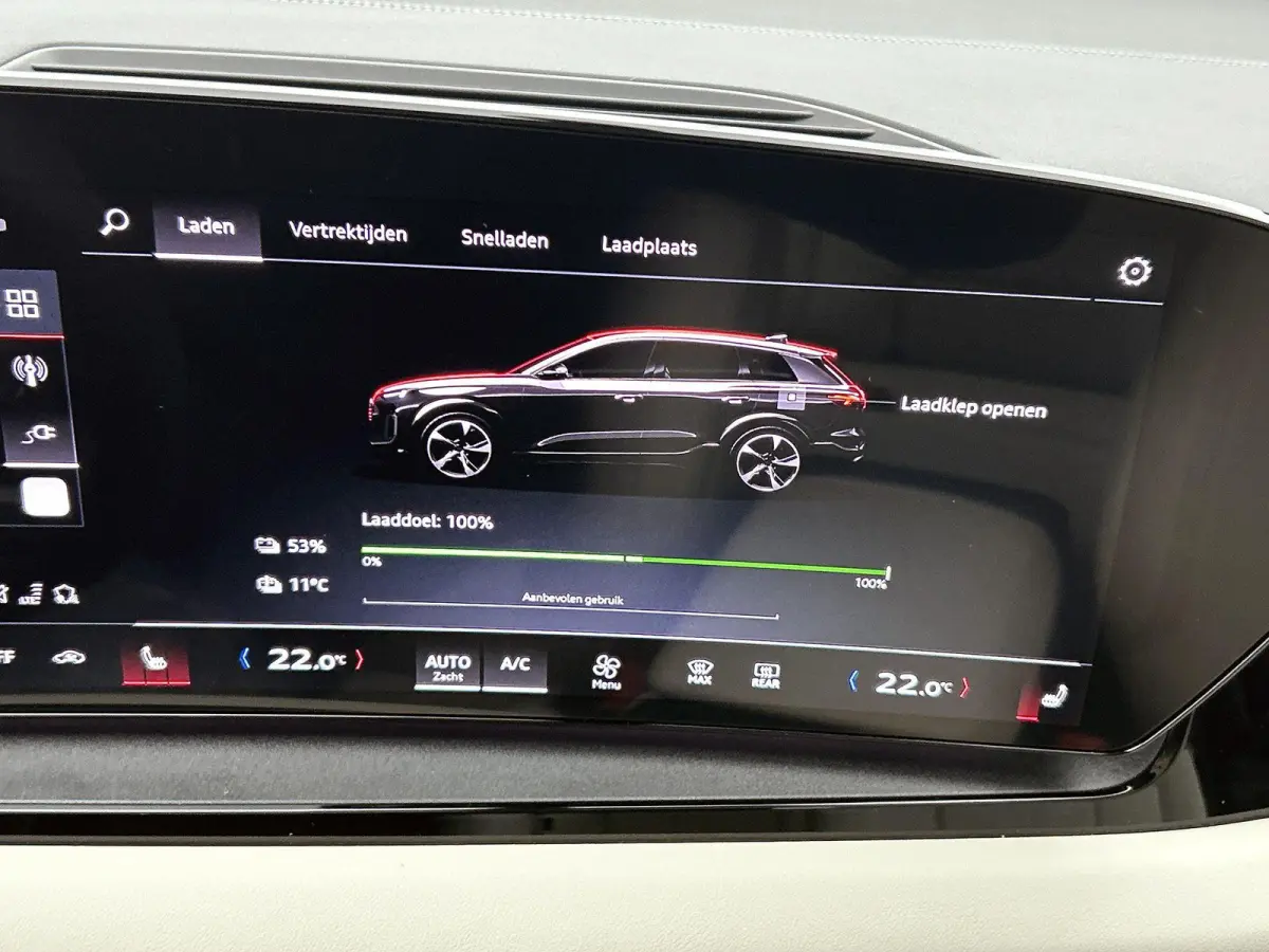 Advanced edition performance 100 kWh | Automaat | Navigatie | 360 Camera | Panoramadak | Stoelverwarming | LED Matrix |
