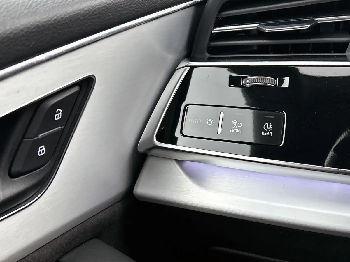 55 TFSI e quattro Pro Line S 381 PK | S-line | Automaat | Navigatie | Panoramadak | Audi soundsystem | Cruise Control | Stoelverwarming | Virtual Cockpit | LED | Lichtmetalen velgen | Privac