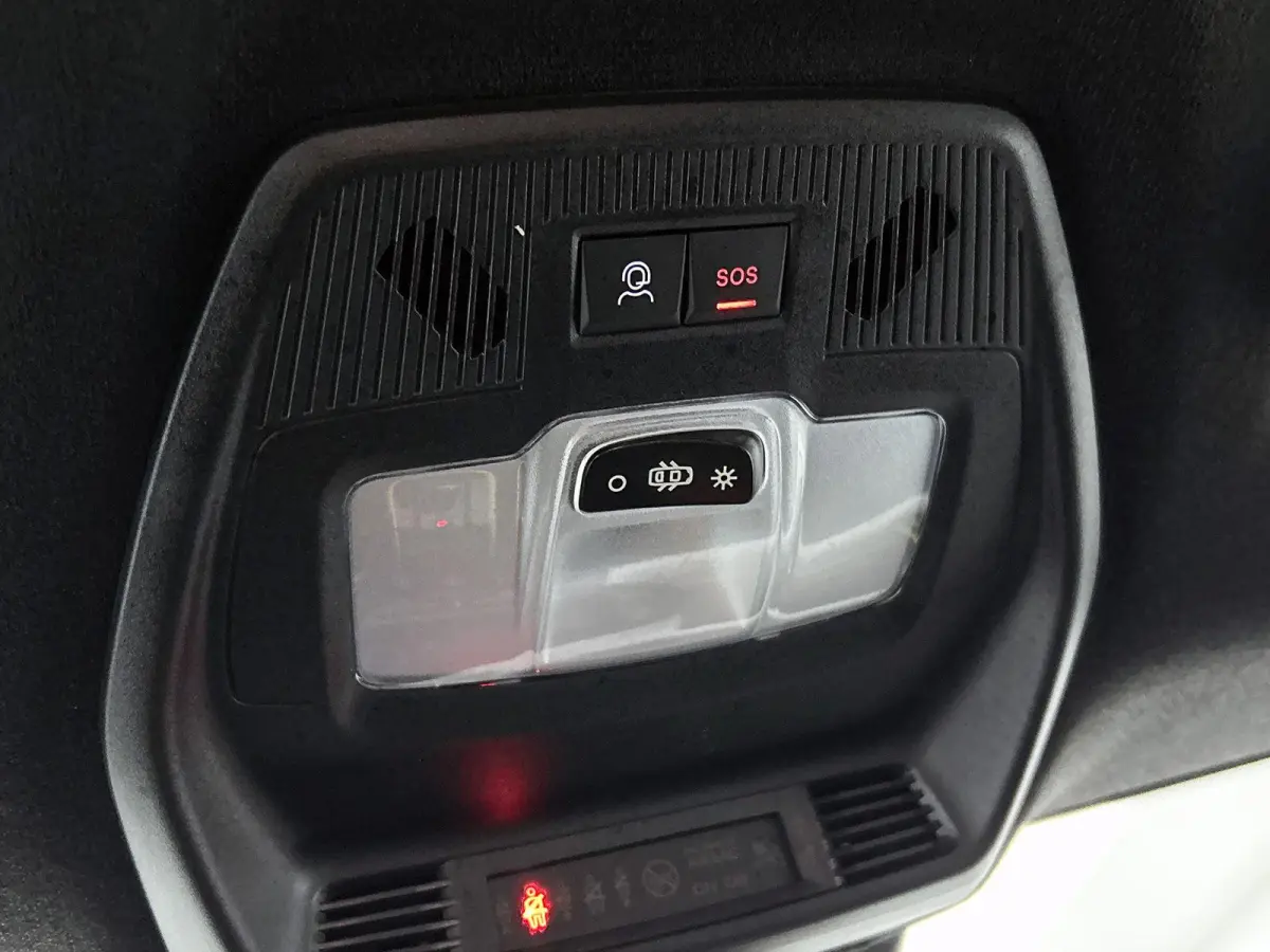 1.2 110pk Hybrid ICON Automaat | Apple Carplay/Android Auto | Airco | Cruise Control | Parkeersensoren |