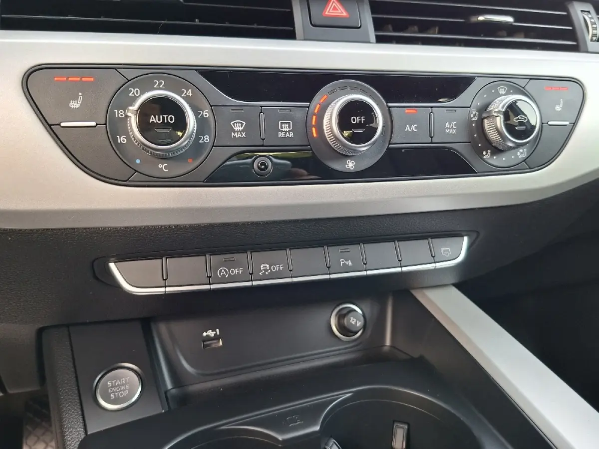 35 TFSI * AUTOMAAT * Navigatiesysteem * Stoelverwarming * 56.000KM!