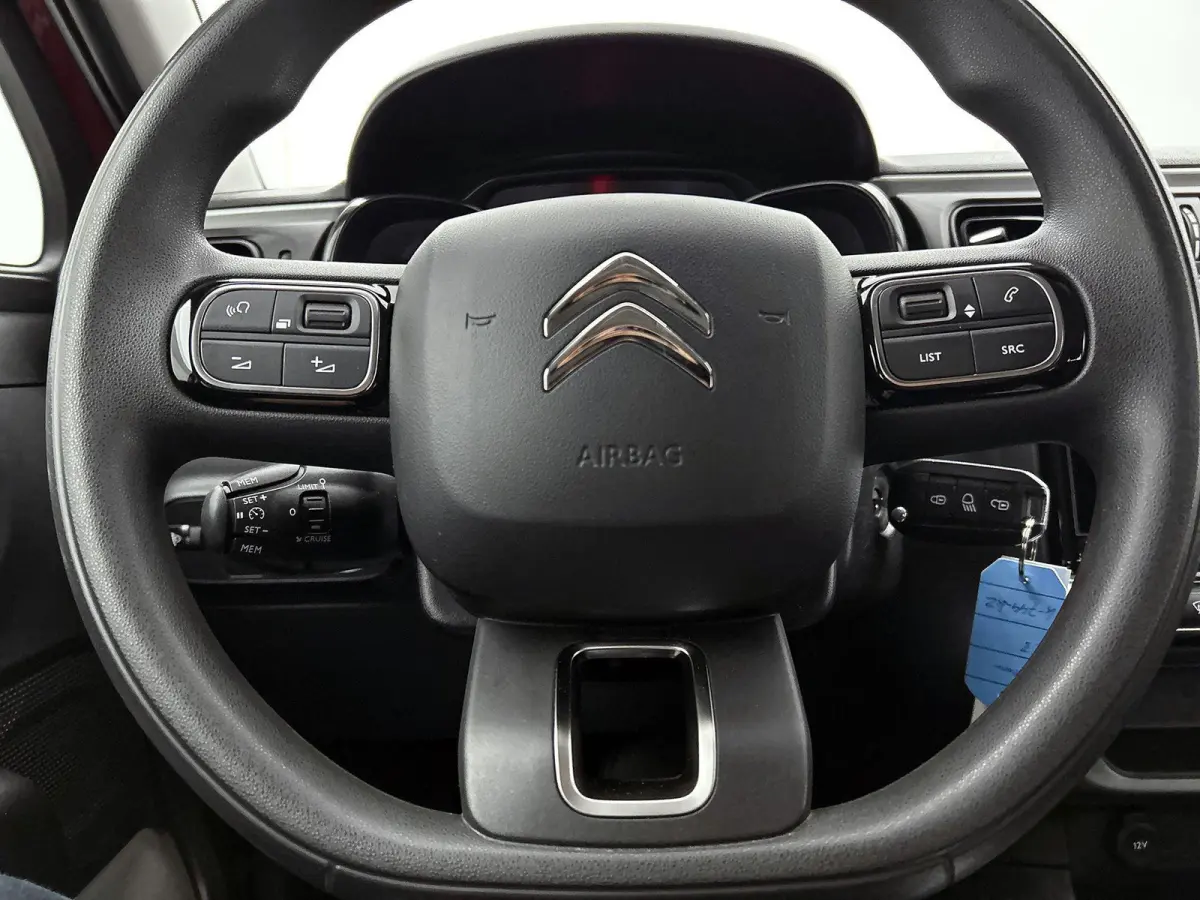 1.2 82pk Feel | 1ste Eigenaar | Navigatie | Climate Control | Cruise Control | Parkeersensoren | LED | 16"LMV | Apple Carplay/Android Auto |