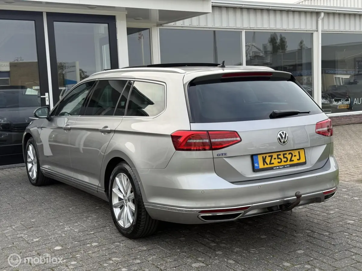 1.4 TSI GTE Connected Series Plus