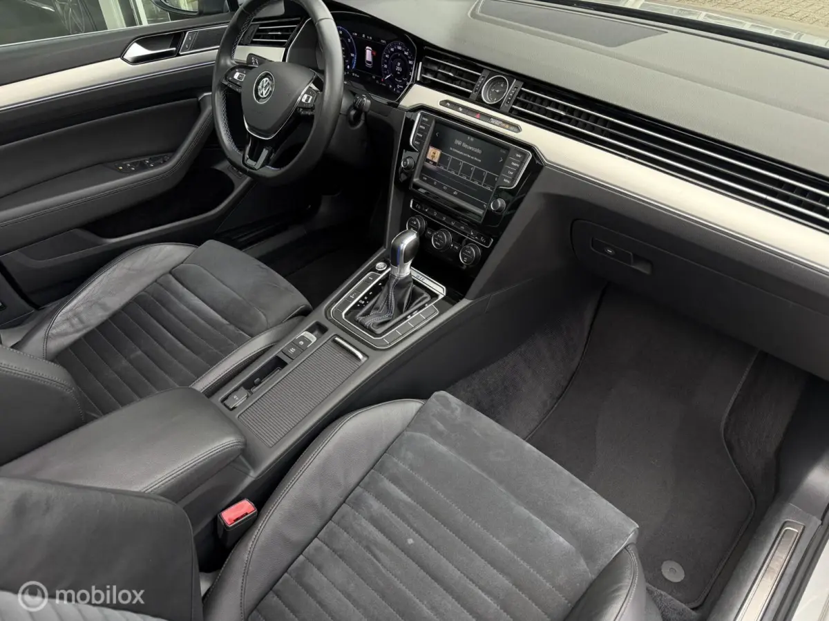 1.4 TSI GTE Connected Series Plus