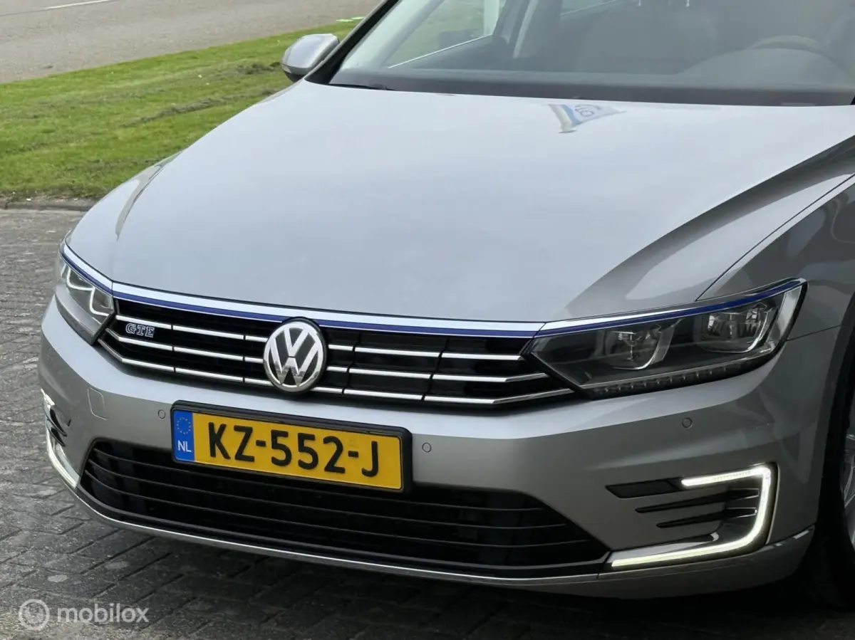 1.4 TSI GTE Connected Series Plus