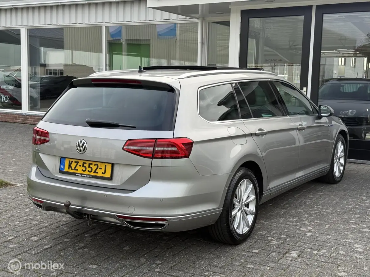 1.4 TSI GTE Connected Series Plus