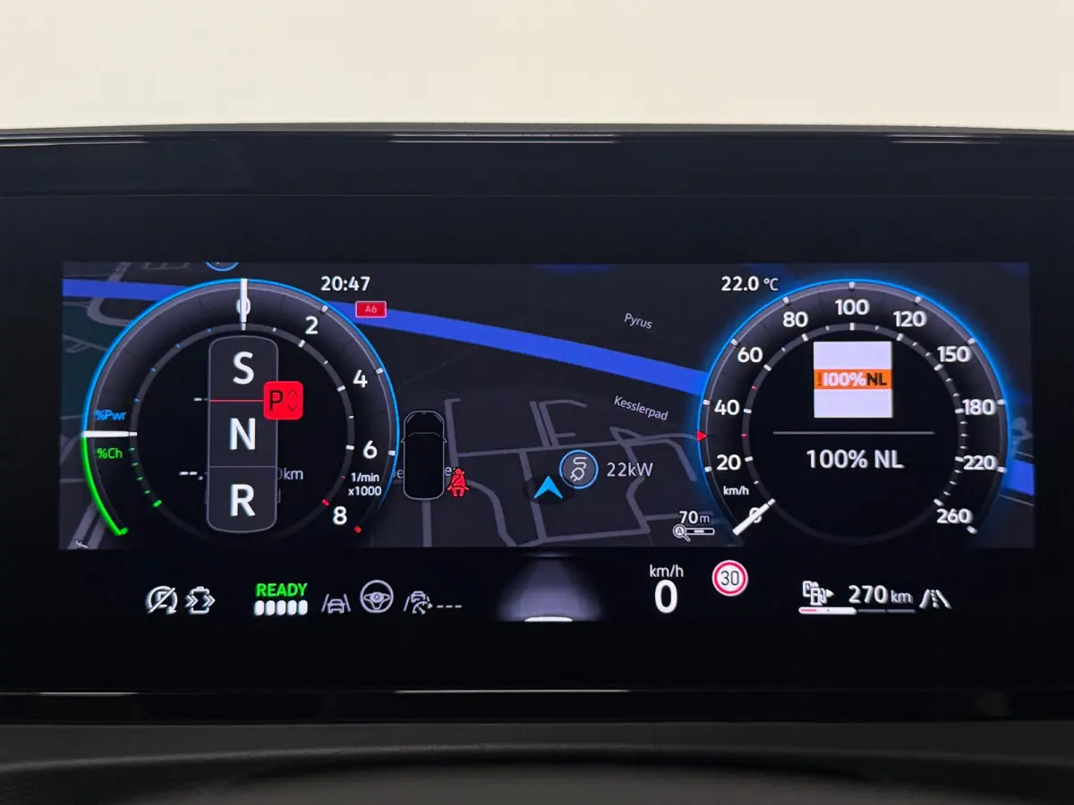1.5 eHybrid R-Line Black Style Pano Headup 360 Massage Trekhaak