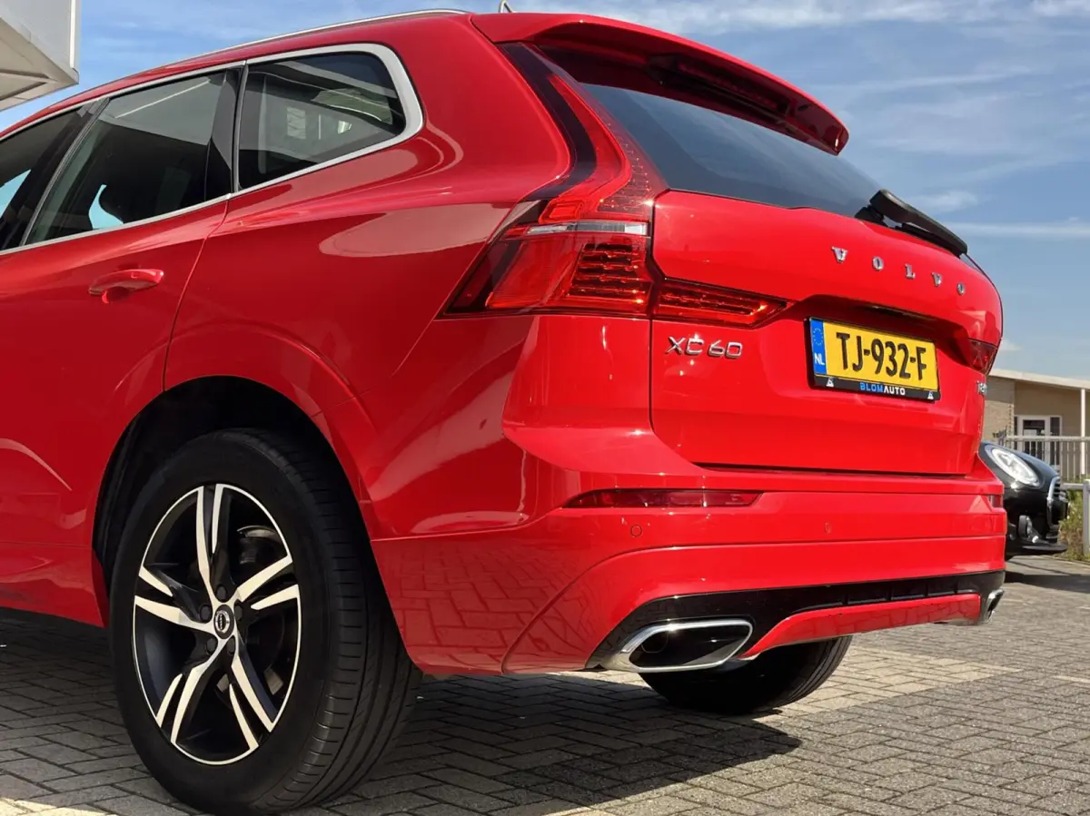 2.0 T8 405PK AWD R-Design POLESTAR E. PANO+TREKH