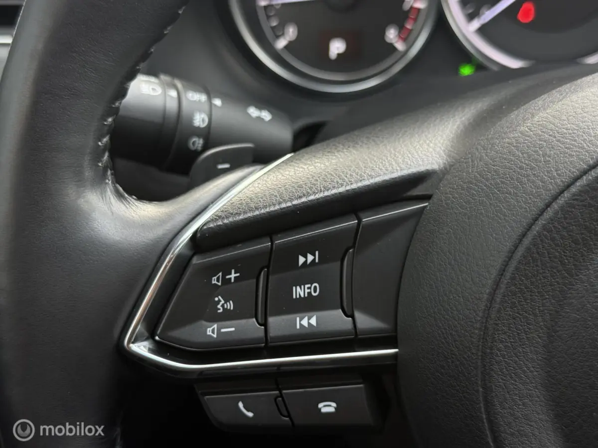 2.5 SkyActiv-G 192 GT-M / Head-up / Leder / Navi