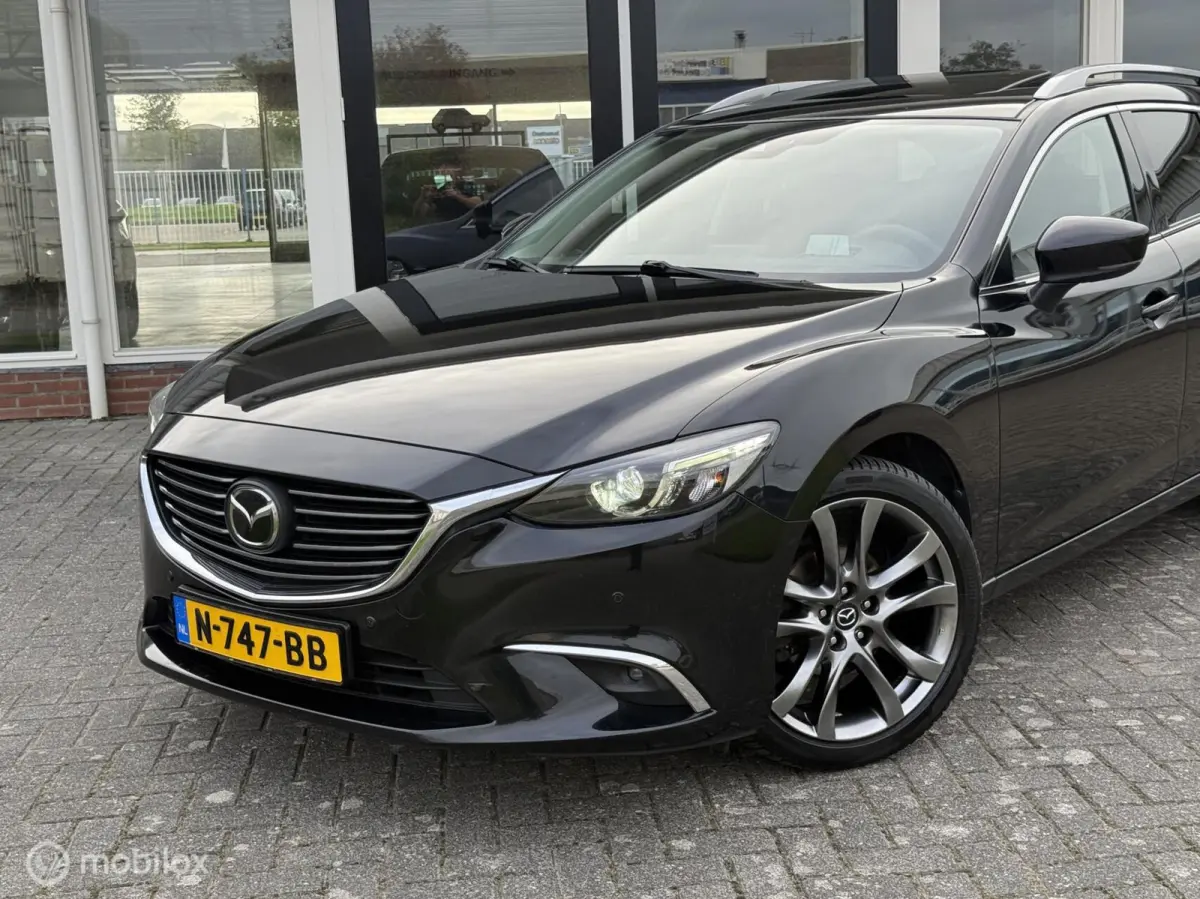 2.5 SkyActiv-G 192 GT-M / Head-up / Leder / Navi