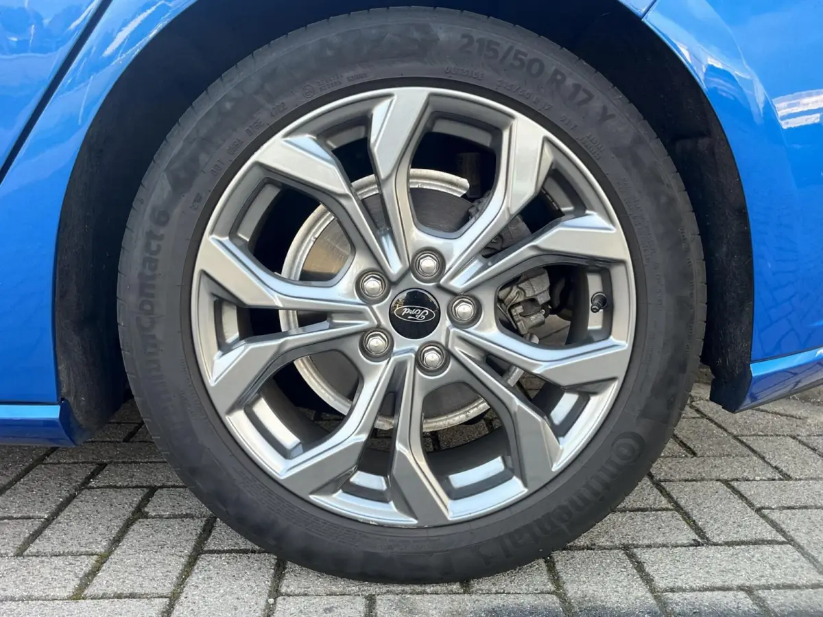 EcoBoost Hybrid ST Line GROOTSCHERM+NL AUTO+LED