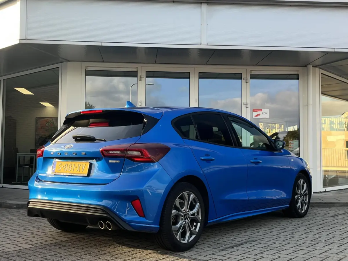 EcoBoost Hybrid ST Line GROOTSCHERM+NL AUTO+LED