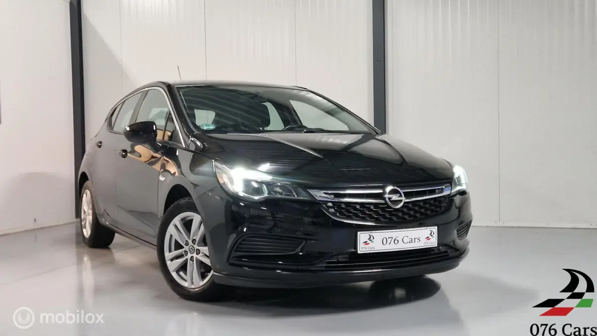 1.0 Turbo Online Edition Clima Cruise Navi LMV