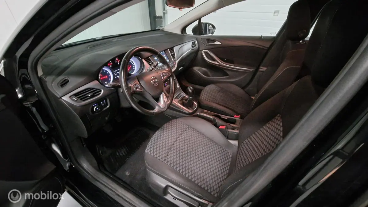 1.0 Turbo Online Edition Clima Cruise Navi LMV