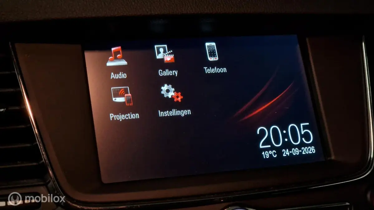 1.0 Turbo Online Edition Clima Cruise Navi LMV