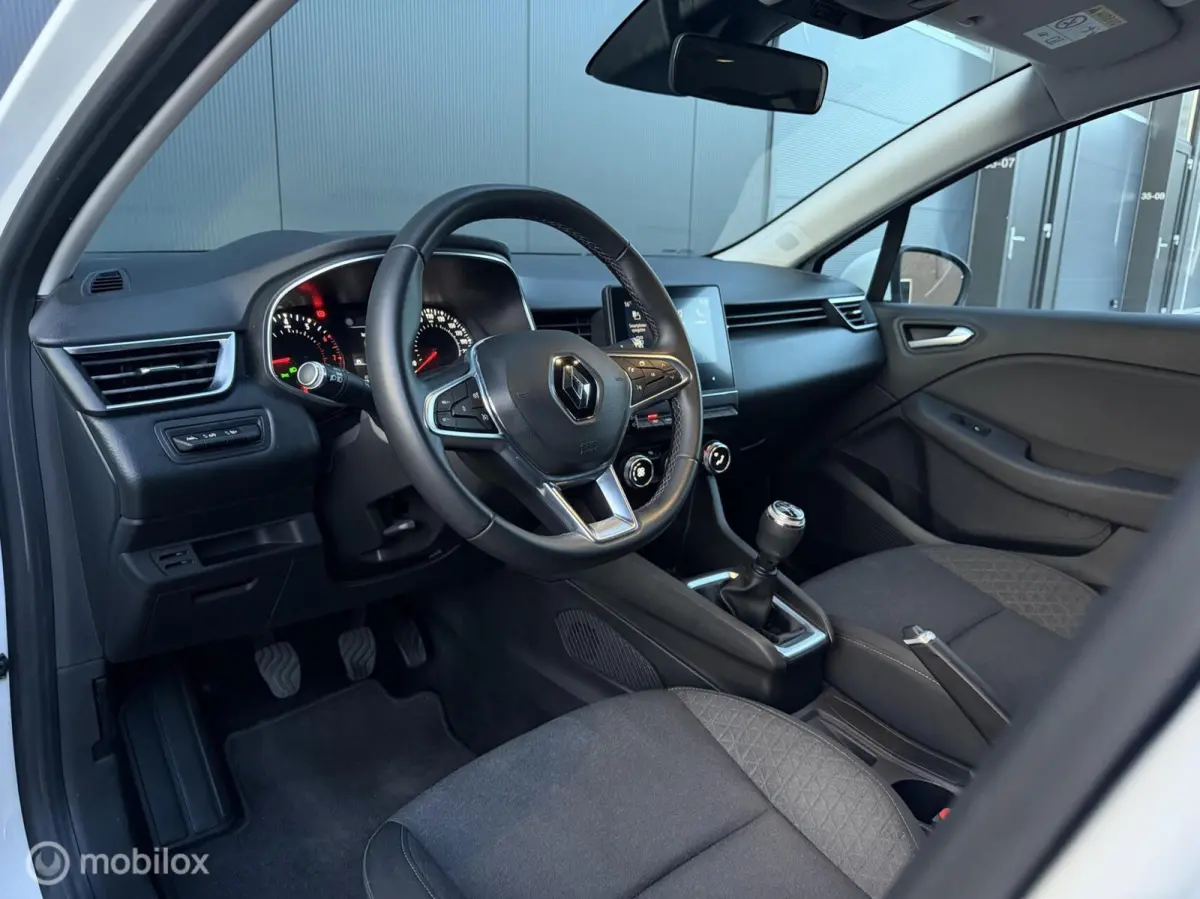 1.0 TCe Zen/Carplay/LED/Climate/Cruise/Keyless