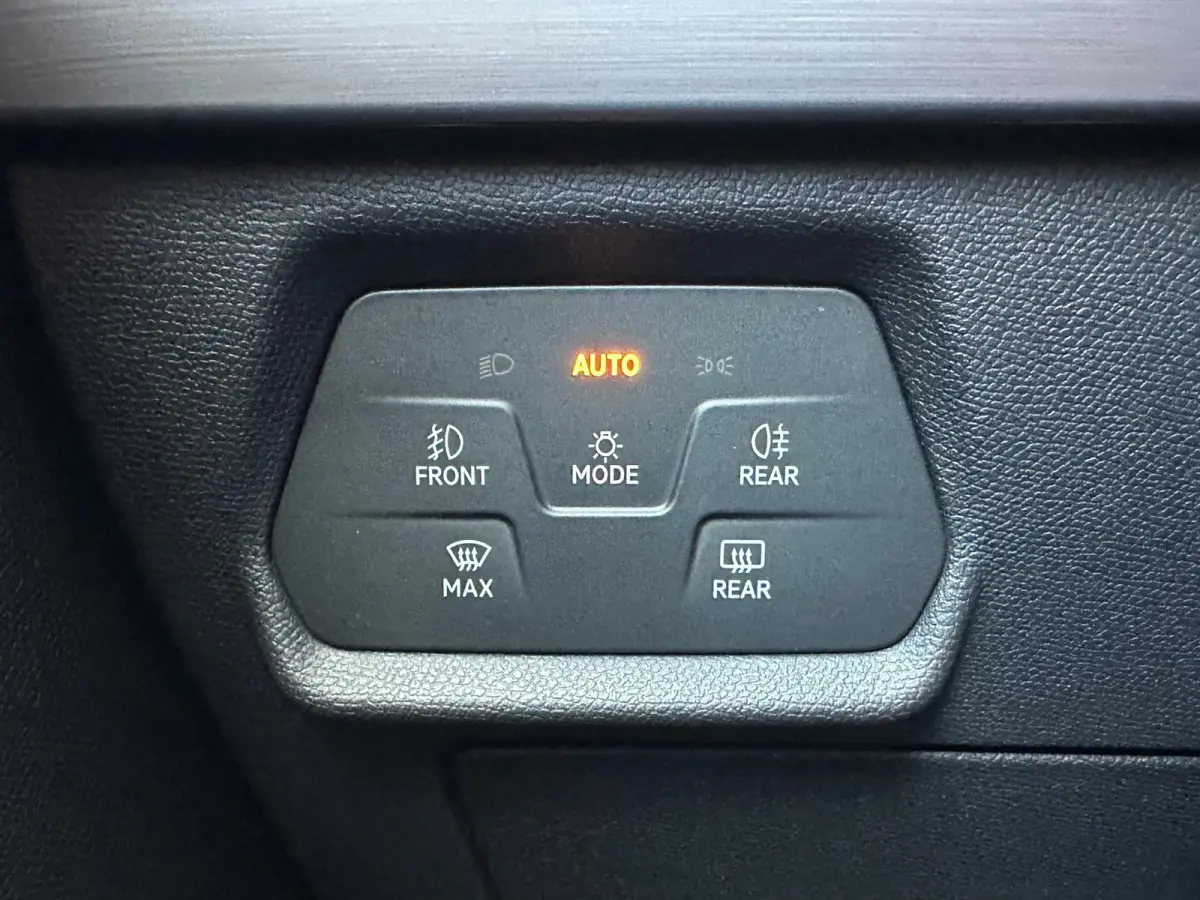 1.5 eTSI FR Aut Leer Navi Camera Carplay