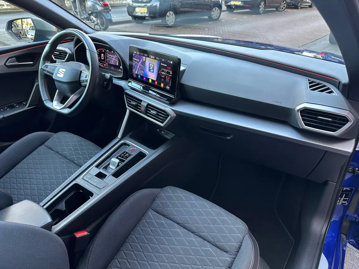 1.5 eTSI FR Aut Leer Navi Camera Carplay