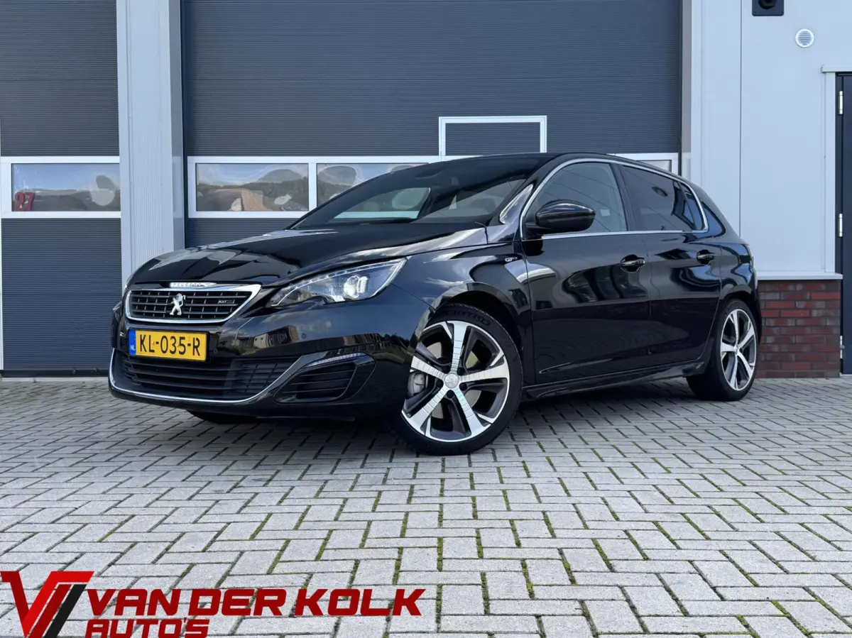 1.6 e-Turbo GT 205 | Alcantara/Leder | Navigatie | Cruise | Climate | LED | Trekhaak | Sensoren