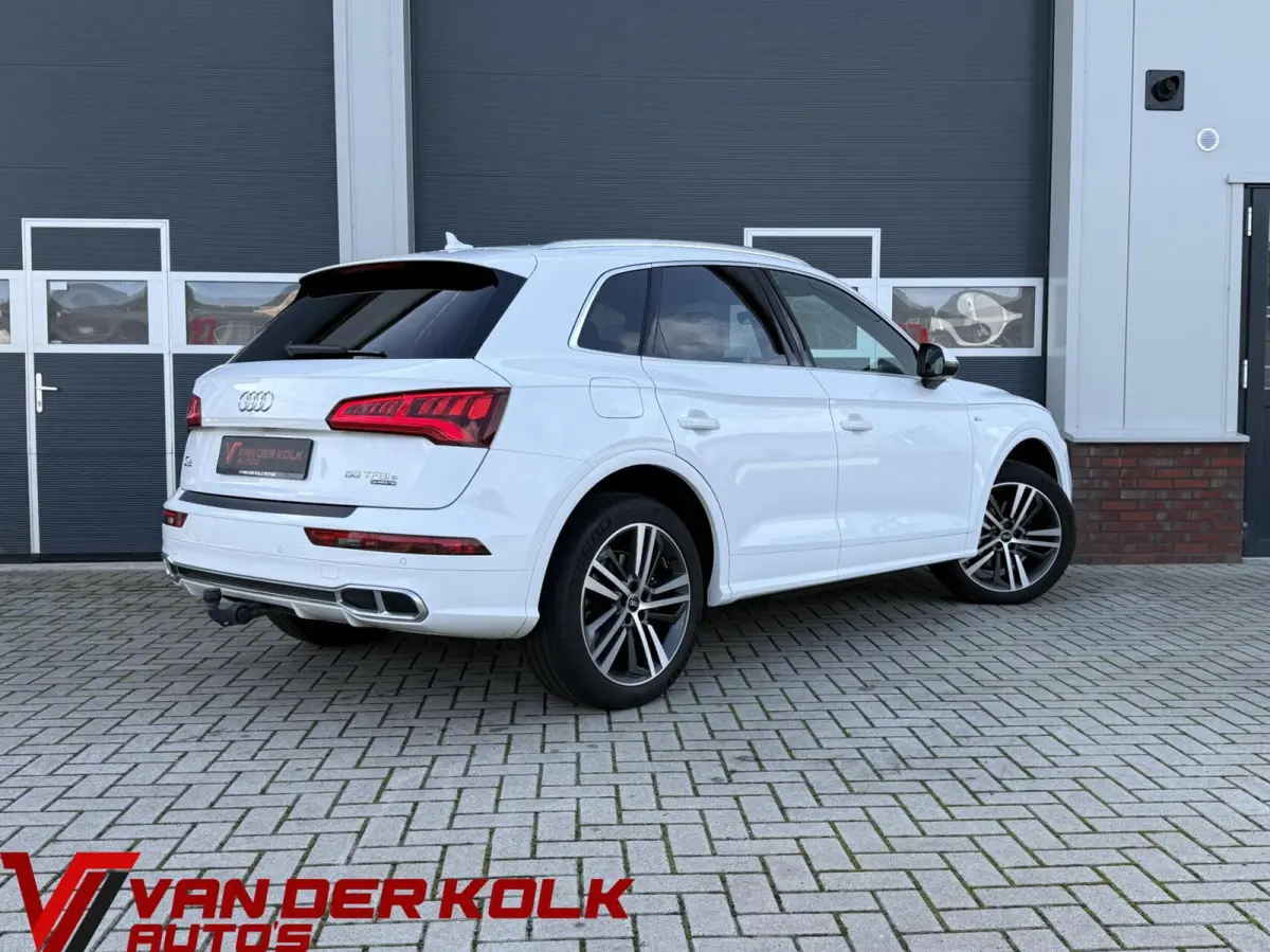 55 TFSI e quattro Competition | Full LED | Half Leder | Navigatie | Adaptive Cruise | Climate | Stoelverwarming | Trekhaak | Sensoren