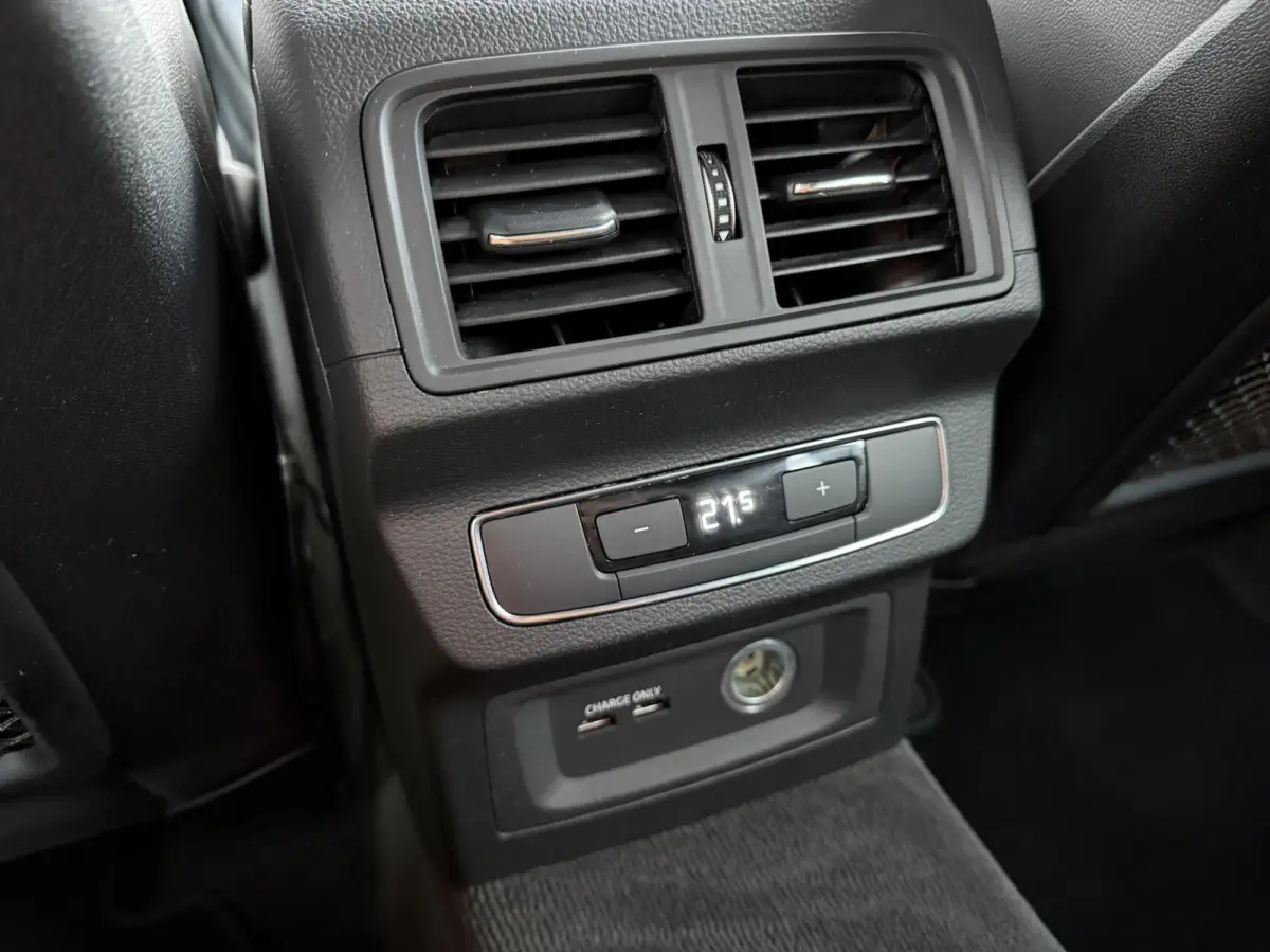 55 TFSI e quattro Competition | Digital Cockpit | Full LED | Half Leder | Navigatie | Adaptive Cruise | Climate | Stoelverwarming | Trekhaak | Sensoren