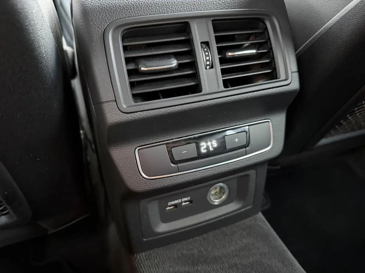 55 TFSI e quattro Competition | Digital Cockpit | Full LED | Half Leder | Navigatie | Adaptive Cruise | Climate | Stoelverwarming | Trekhaak | Sensoren