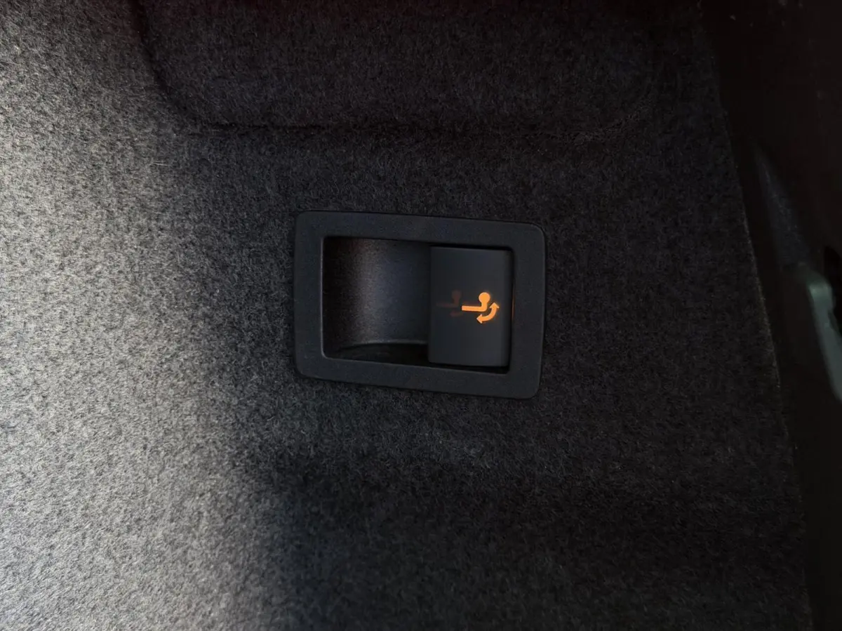 1.5 TSI ACT DSG AUT. Business Edition Plus TREKH | STOEL/STUURVERW | ADAPT.CRUISE | CARPLAY | DIGI.DASHB | KEYLESS | ELEK.A.KLEP