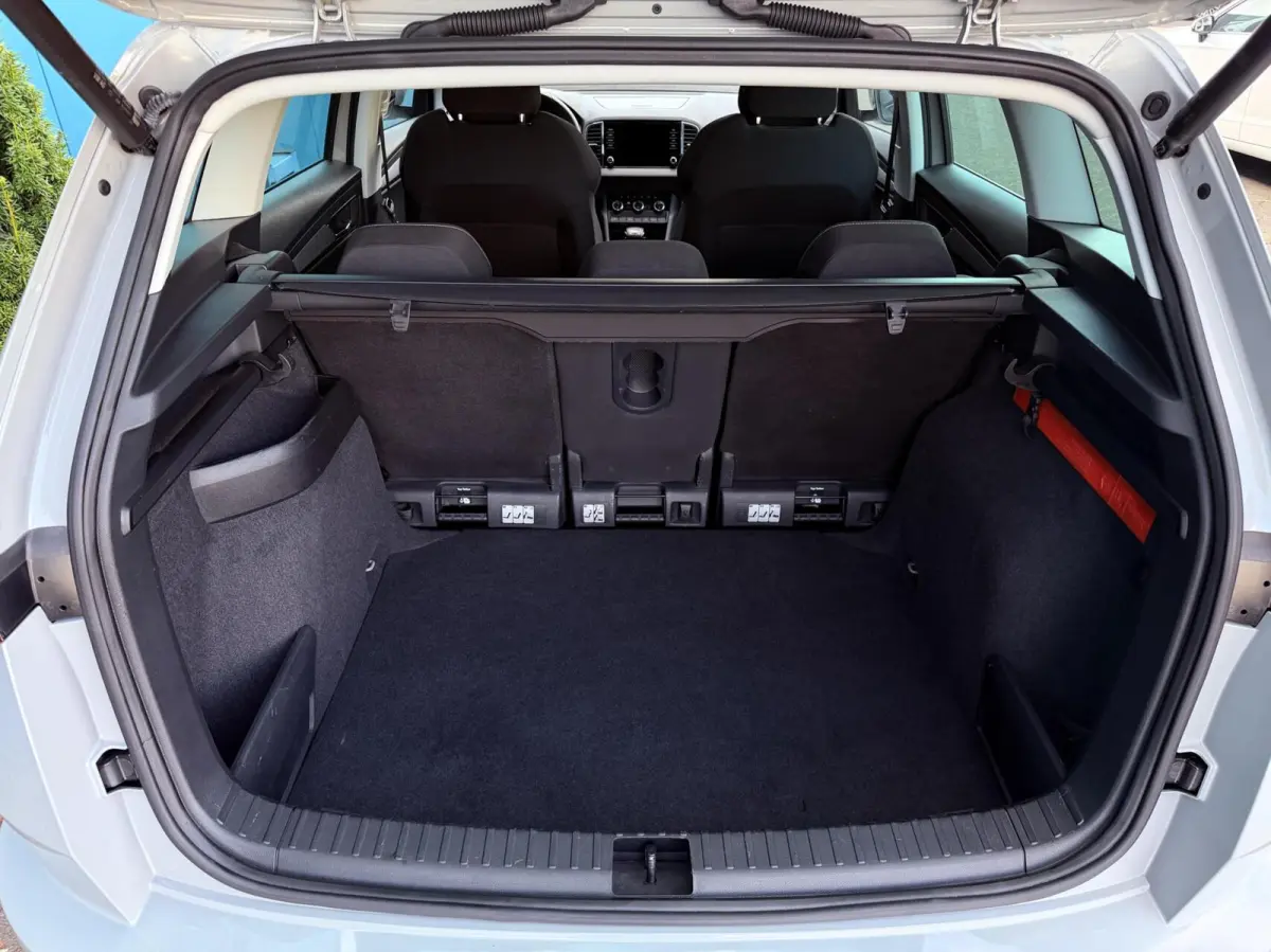 1.5 TSI ACT DSG AUT. Business Edition Plus TREKH | STOEL/STUURVERW | ADAPT.CRUISE | CARPLAY | DIGI.DASHB | KEYLESS | ELEK.A.KLEP