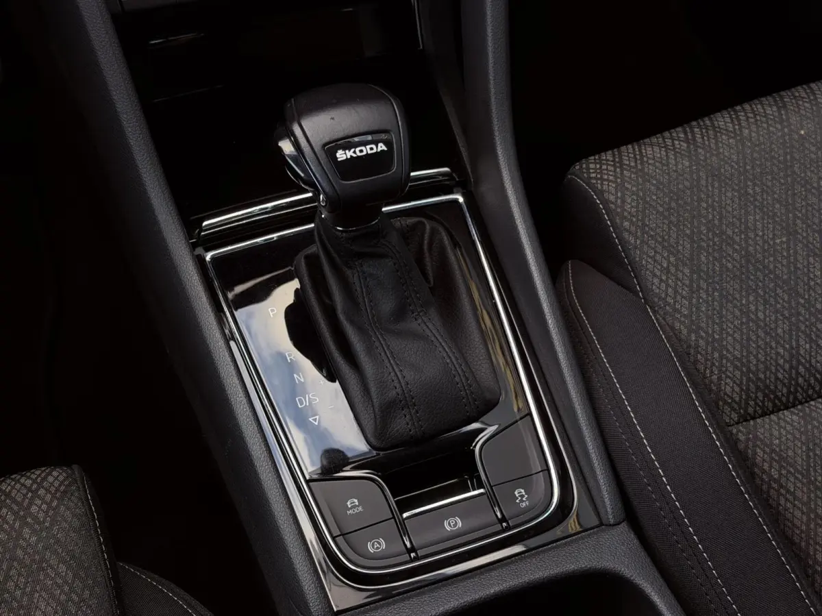 1.5 TSI ACT DSG AUT. Business Edition Plus TREKH | STOEL/STUURVERW | ADAPT.CRUISE | CARPLAY | DIGI.DASHB | KEYLESS | ELEK.A.KLEP