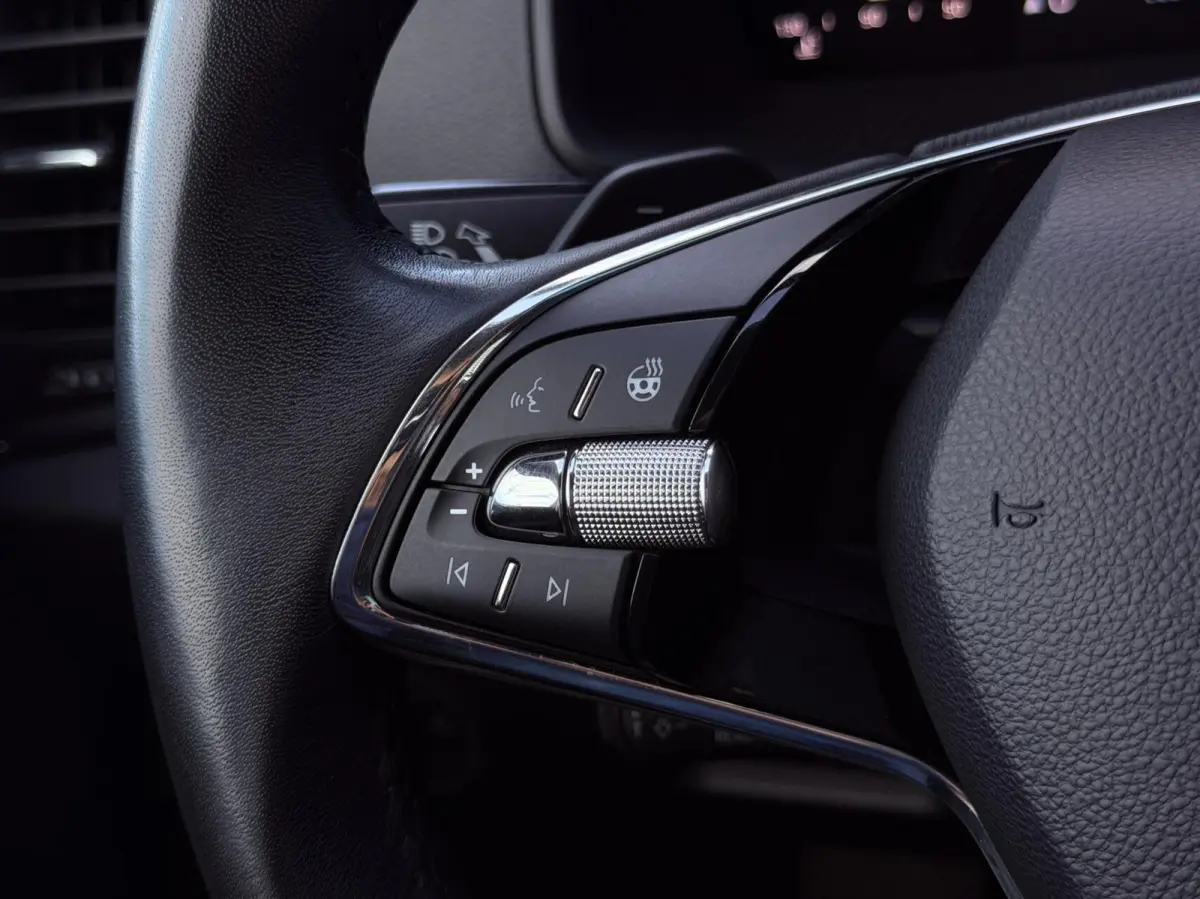 1.5 TSI ACT DSG AUT. Business Edition Plus TREKH | STOEL/STUURVERW | ADAPT.CRUISE | CARPLAY | DIGI.DASHB | KEYLESS | ELEK.A.KLEP