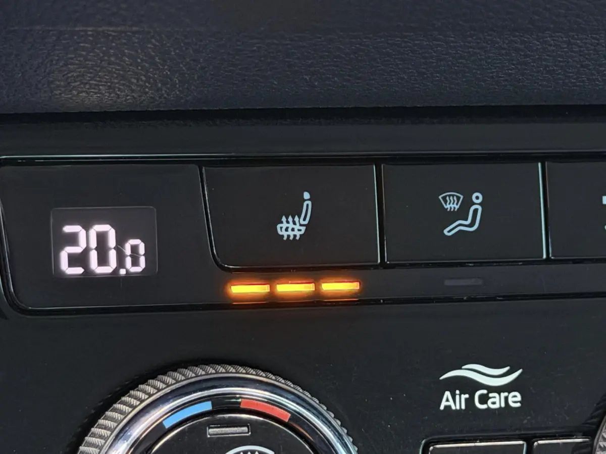 1.5 TSI ACT DSG AUT. Business Edition Plus TREKH | STOEL/STUURVERW | ADAPT.CRUISE | CARPLAY | DIGI.DASHB | KEYLESS | ELEK.A.KLEP