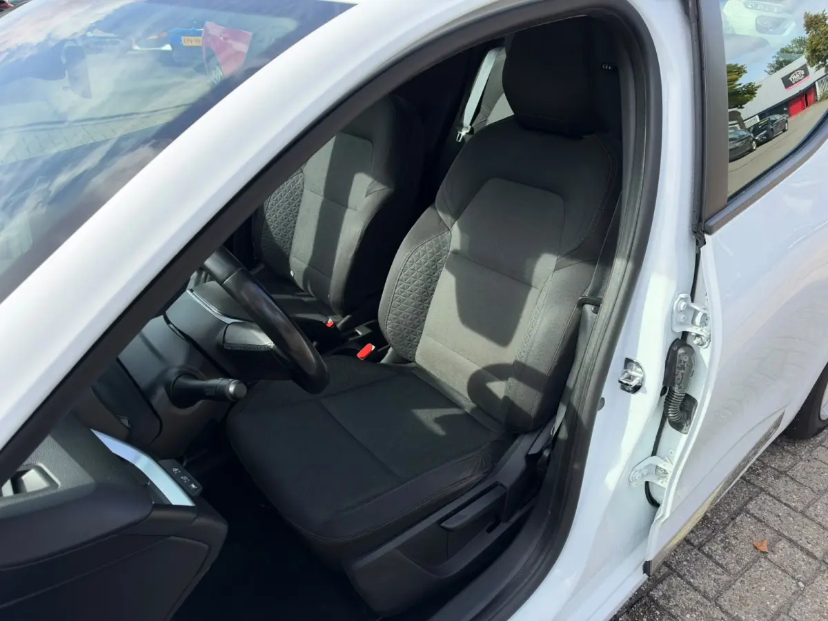 1.0 TCe Zen, Navigatie, CarPlay/Android, Stoel verwarming, Airco, 1ste eigenaar, inc btw, Dealer auto