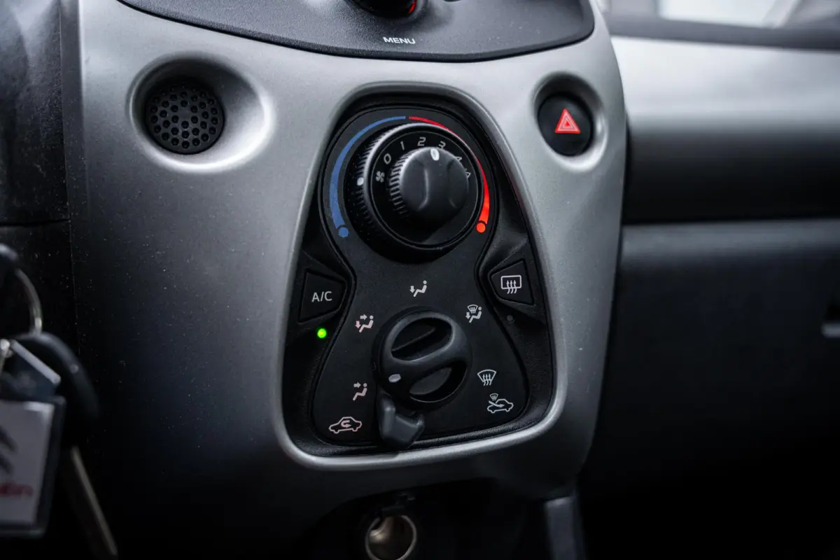 1.0 e-VTi Selection Org.NL|5-drs|Airco|Elek-Pakket|Bluetooth