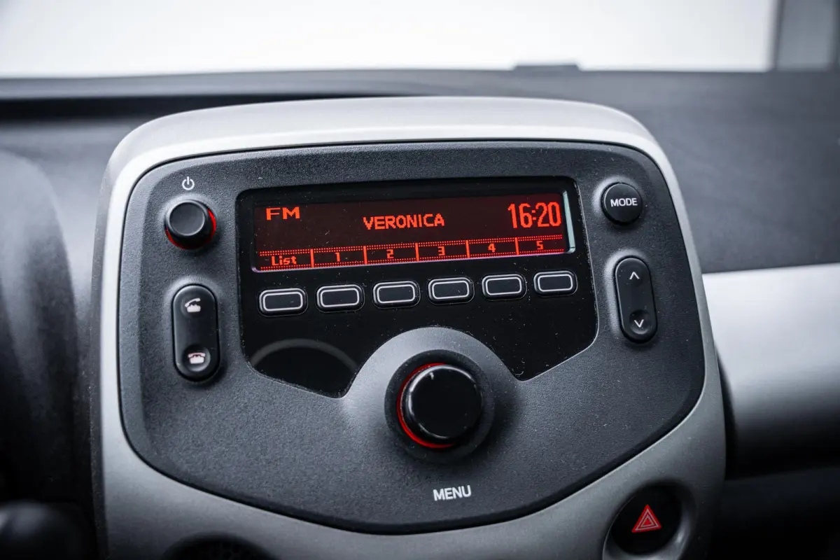 1.0 e-VTi Selection Org.NL|5-drs|Airco|Elek-Pakket|Bluetooth