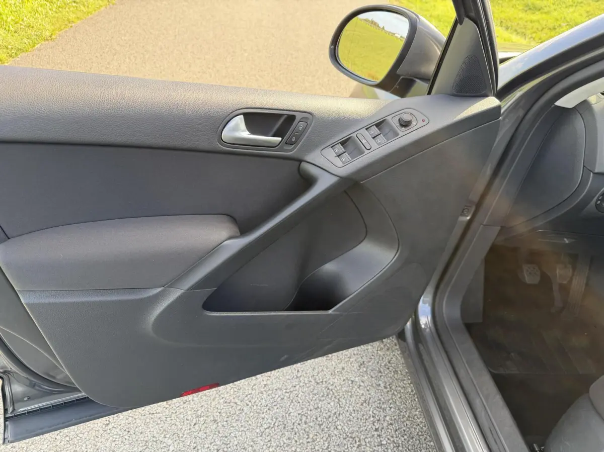 1.4 TSI Sport&Style panodak boekjes trekh