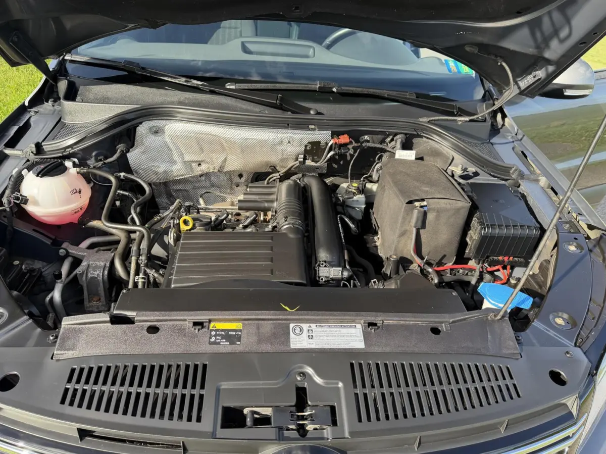 1.4 TSI Sport&Style panodak boekjes trekh