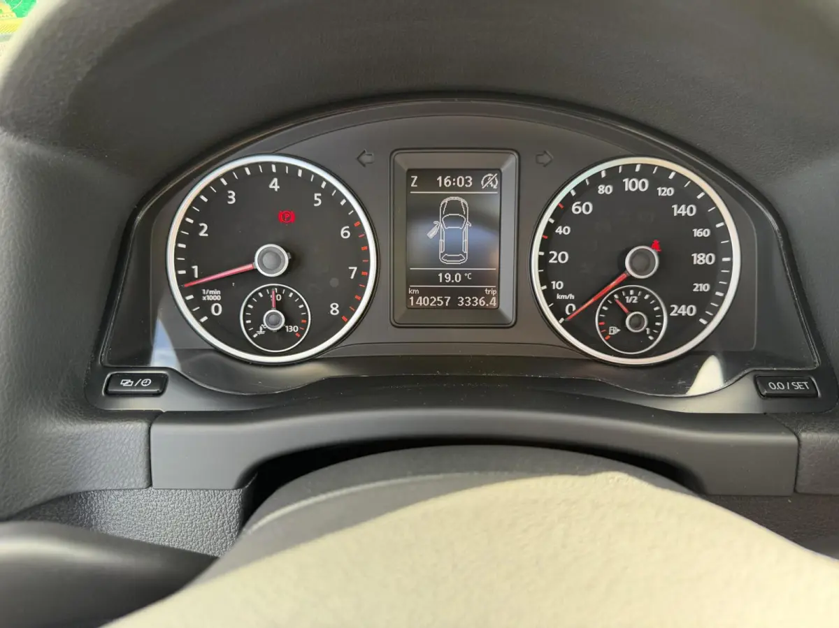 1.4 TSI Sport&Style panodak boekjes trekh